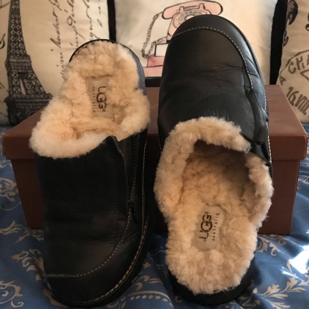 Uggs Comfy mules